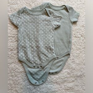 Kyle & Deena Short Sleeve Onesies 3-6month size - Two pack